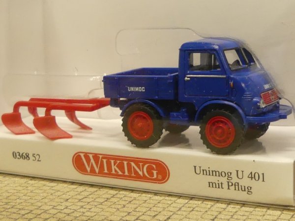 1/87 Wiking Unimog U 401 mit Pflug 0368 52