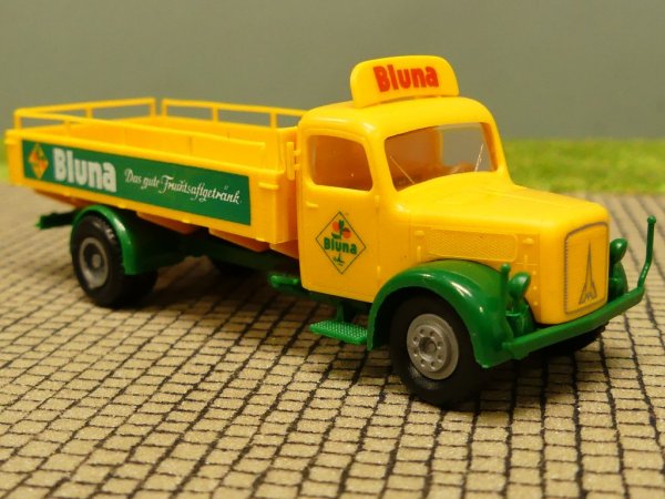 1/87 Brekina Magirus 3500 Bluna Getränkepritsche