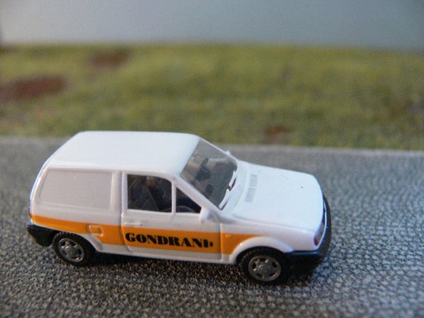 1/87 AWM VW Polo Kombi Gondrand 0055.04