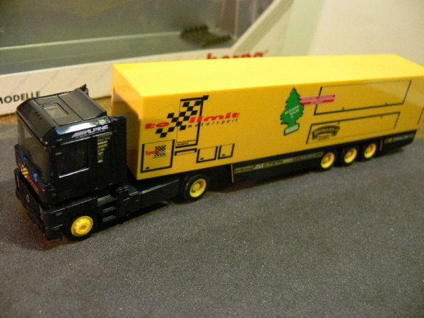 1/87 Herpa Renault AE To Limit Motorsport Koffer-SZ 037419