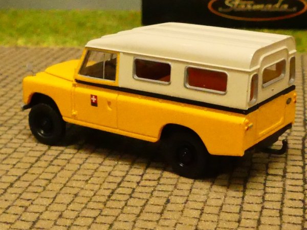 1/87 Brekina Land Rover 109 PTT Post Schweiz CH 13769