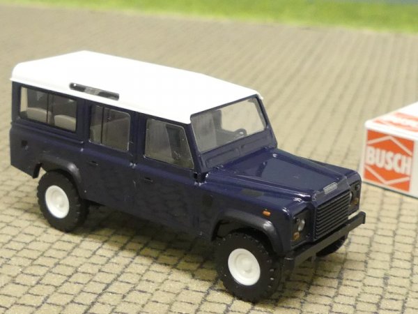 1/87 Busch Land Rover Defender Station Wagon 110 nachtblau 50302