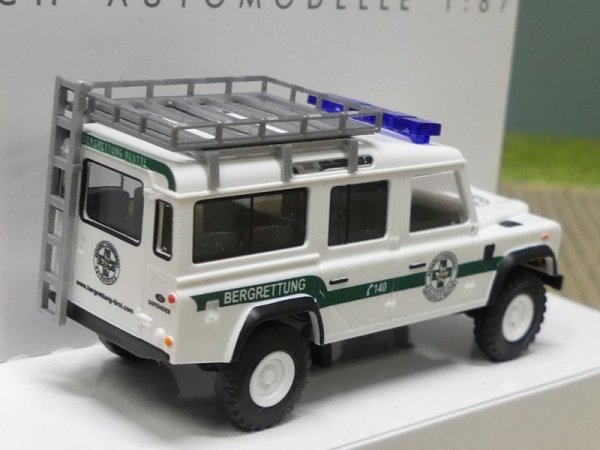 1/87 Busch Land Rover Defender Bergrettung Österreich