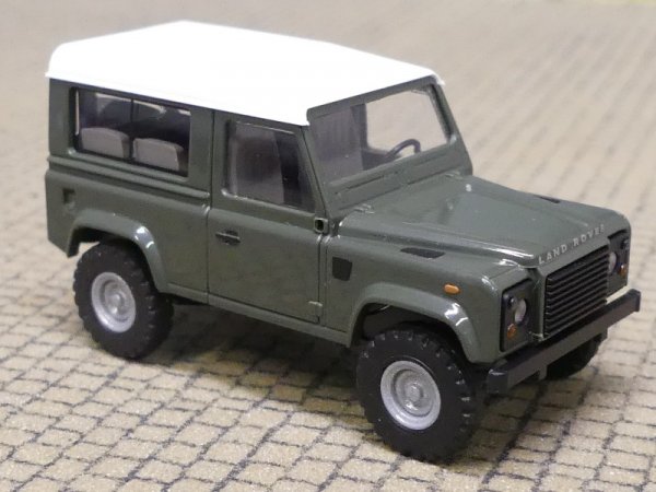 1/87 Busch Land Rover Defender '90 dunkelgrün 54302