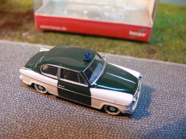 1/87 Herpa Borgward Isabella Polizei 049344