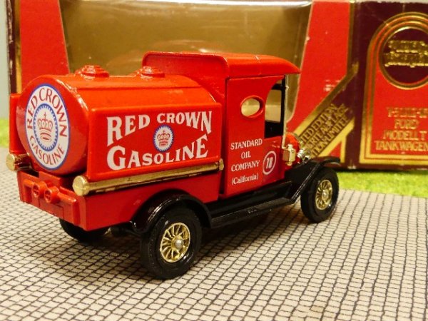 Matchbox Yesteryear Ford T 1912 - 16 Red Crown Gasoline Y3