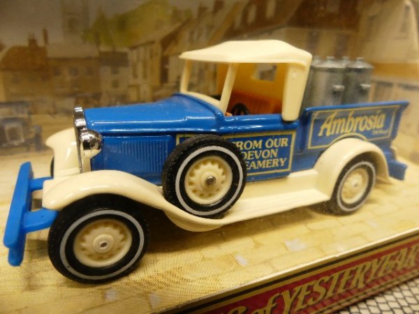 Matchbox Yesteryear Ford Model A 1930 Ambrosia Y35B