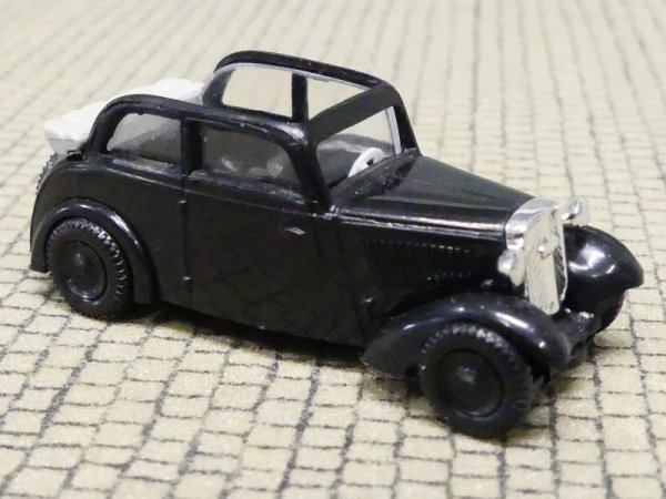 1/87 Brekina DKW F7 Cabrio schwarz