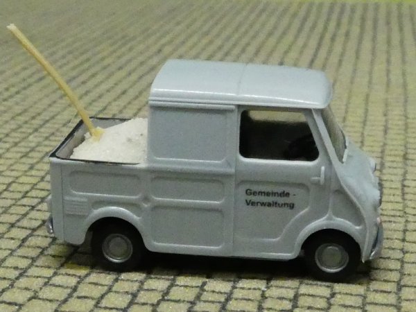 1/87 Brekina Goggo Pick Up Gemeinde-Verwaltung mit Beladung