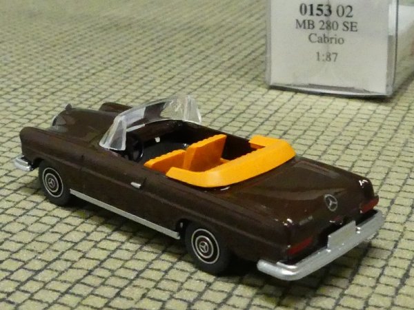 1/87 Wiking MB 280 SE Cabrio 0153 02