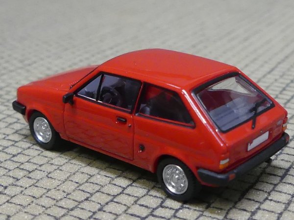 1/87 PCX Ford Fiesta MK II Ghia rot 870278