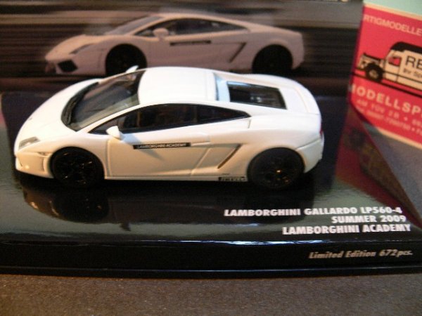 1/43 Minichamps Lamborghini Gallardo LP560-04 2008 weiß 436 103801*