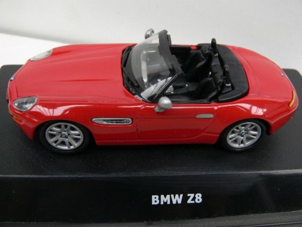 1/43 Maxi Car BMW Z8 Cabriolet rot 10061