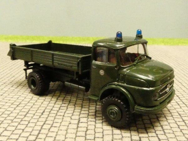 1/87 Brekina MB 322 Polizei dunkelgrün Kipper 4725