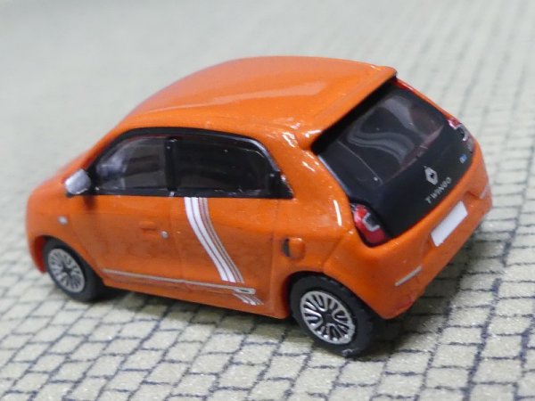 1/87 PCX Renault Twingo III orange metallic 870368