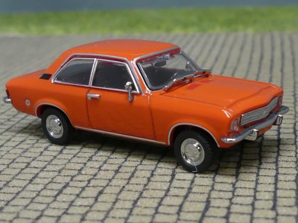 1/87 Minichamps Opel Ascona 1970 Red 870 040000