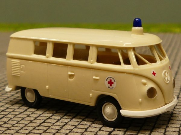 1/87 Brekina # 1373 VW T1b Krankenwagen ÖRK Mödling A 31539