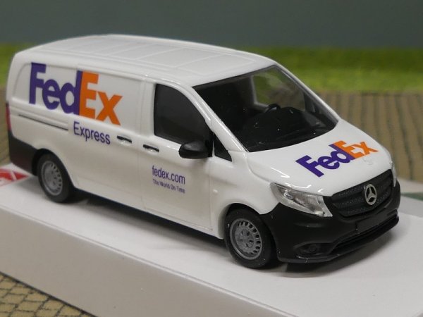 1/87 Busch MB Vito FedEx 51195