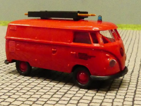 1/87 Brekina # 1863 VW T1 b Fahr Werkfeuerwehr Kasten 32680