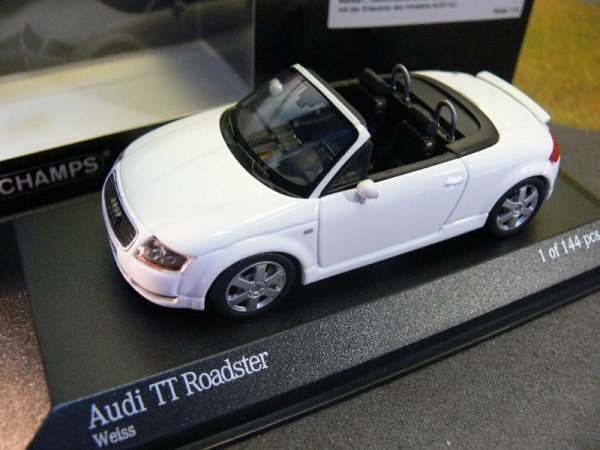 1/43 Minichamps Audi TT Roadster 1999 weiss 430 017238