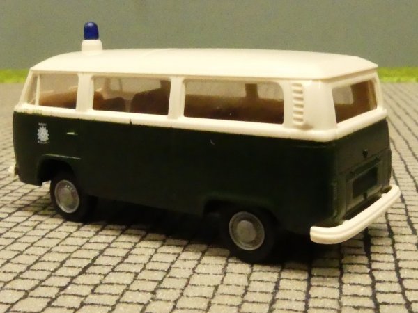 1/87 Brekina VW T2 Polizei weiß/dunkelgrün Bus 33083