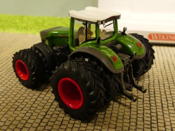 1/87 Wiking Fendt 1050 Vario mit Zwillingsreifen 0361 62