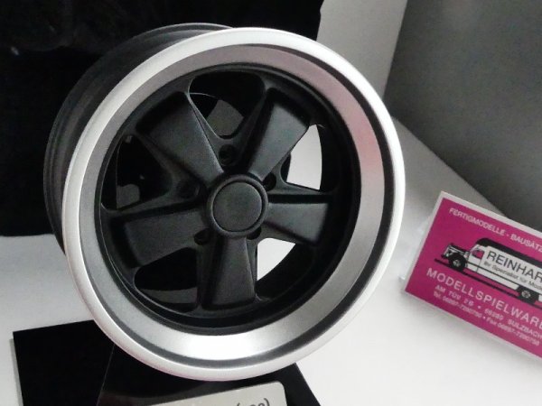 1/5 Minichamps Porsche 930 TURBO WHEEL 1976 schwarz-silber 500 601930