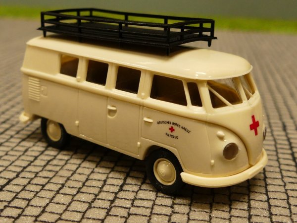 1/87 Brekina # 1396 VW T1 b Kombi DRK Hilfszug 31537