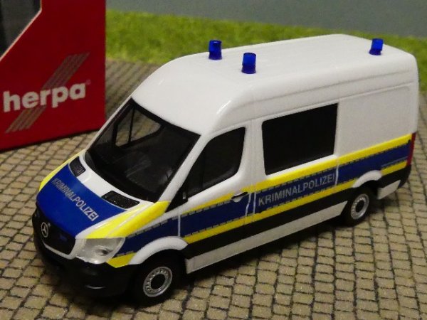 1/87 Herpa MB Sprinter 13 Halbbus Kriminalpolizei Brandenburg 095563