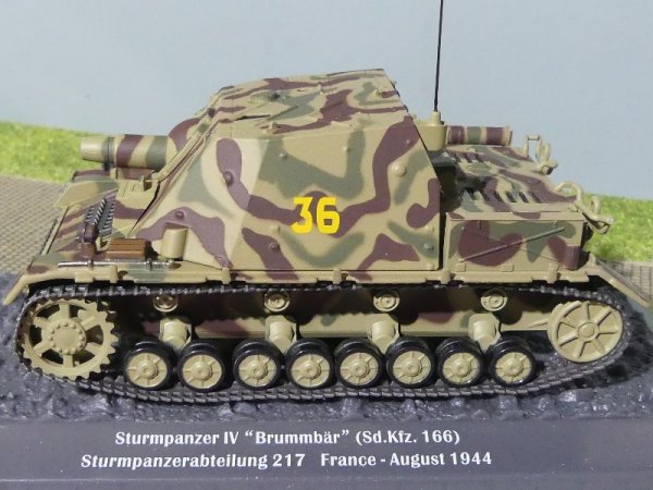 1/43 IXO Sturmpanzer IV Brummbär Sturmpanzerabteilung 217 Panzer 13