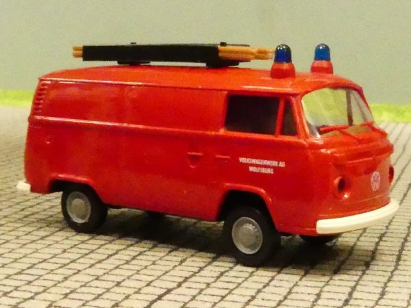 1/87 Brekina VW T2 Feuerwehr Volkswagenwerk Wolfsburg K