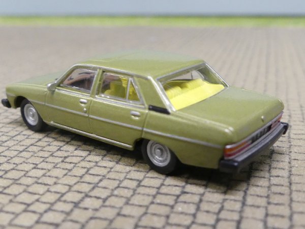 1/87 UH Norev Peugeot 604 grün metallic