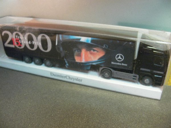 1/87 Wiking MB Actros 15. Truck GP 2000