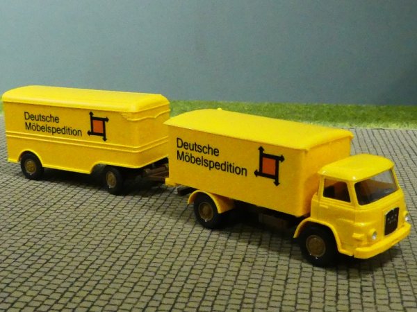 1/87 Wiking MAN Deutsche Möbelspedition Koffer-Hängerzug 0540 03