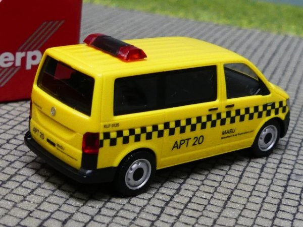 1/87 Herpa VW T6 Bus Fraport MASU APT 20 Frankfurt 095112