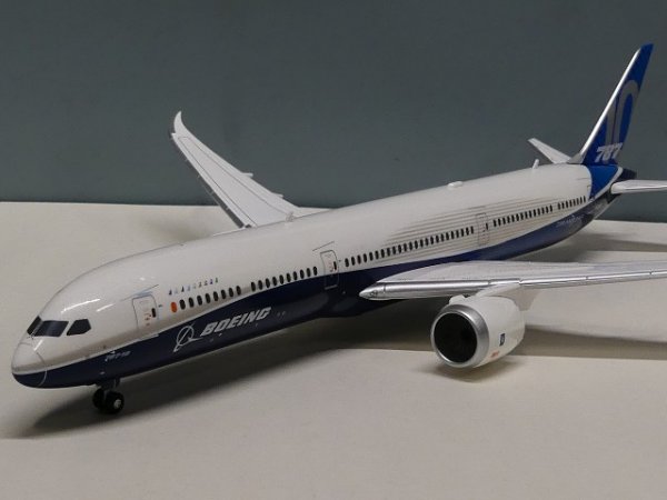 1/200 Herpa Boeing 787-10 Dreamliner 559614