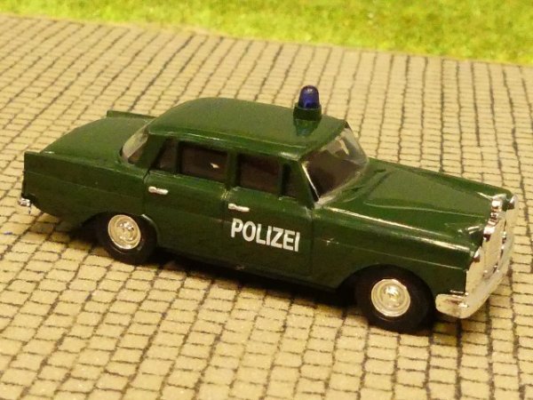 1/87 Busch MB 220 Polizei 40429