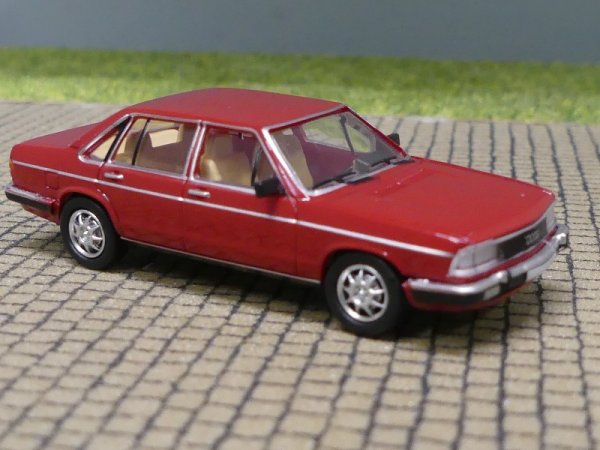 1/87 PCX Audi 100 C2 dunkelrot 870067