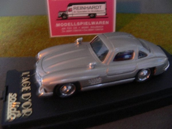 1/43 Solido MB 300 SL silbermetallic 4502