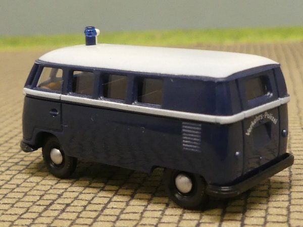 1/87 Brekina # 0156 VW T1 a Bus Verkehrspolizei Berlin