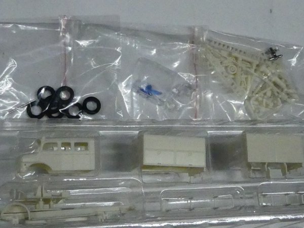 1/87 Brekina Bausatz MB LAF 1113 LF 16 10204