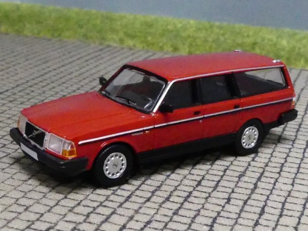 1/87 PCX Volvo 240 GL Kombi rot 870008