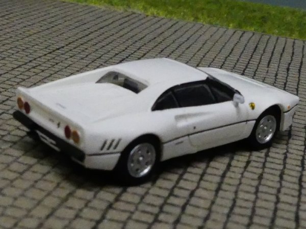 1/87 PCX Ferrari 288 GTO weiß 870043