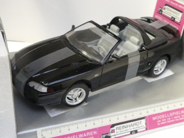 1/18 UH/Eagle's Race Ford Mustang GT Cabrio schwarz