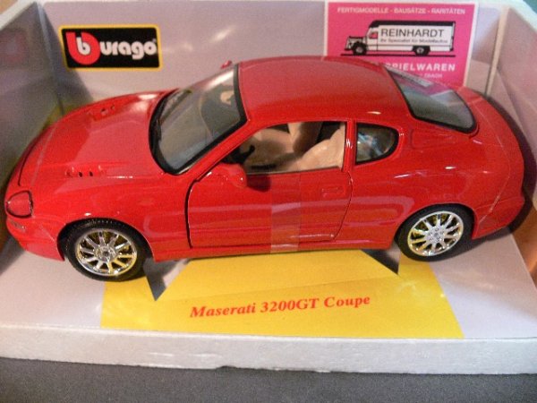 1/18 Burago Maserati 3200GT Coupe rot SONDERPREIS 25,99 €