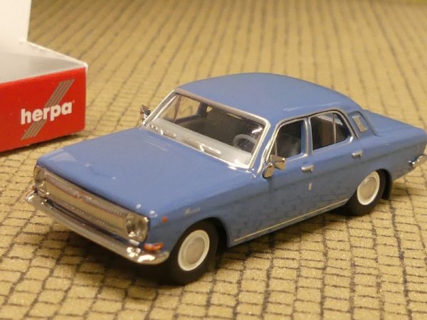 1/87 Herpa Wolga M24 blau 024334-005