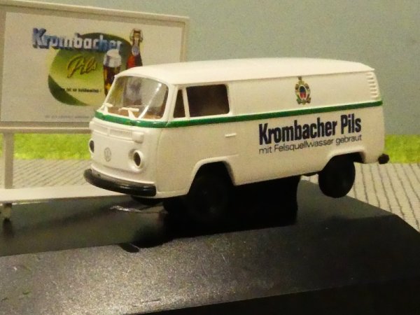 1/87 Brekina VW T2 Kasten Krombacher Pils Pc Box