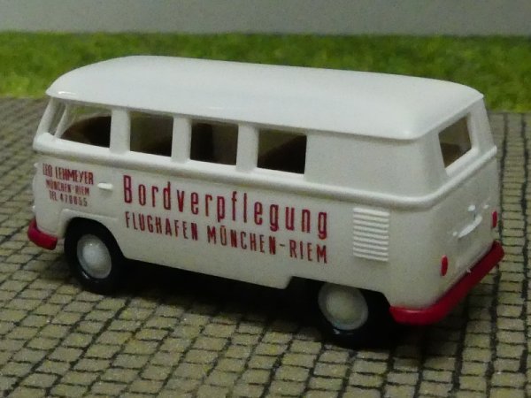 1/87 Brekina # 1733 VW T1 b Flughafen München Modellbahn 2015