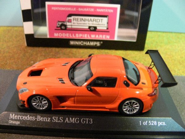 1/43 Minichamps MB SLS AMG GT3 2011 orange 410113204