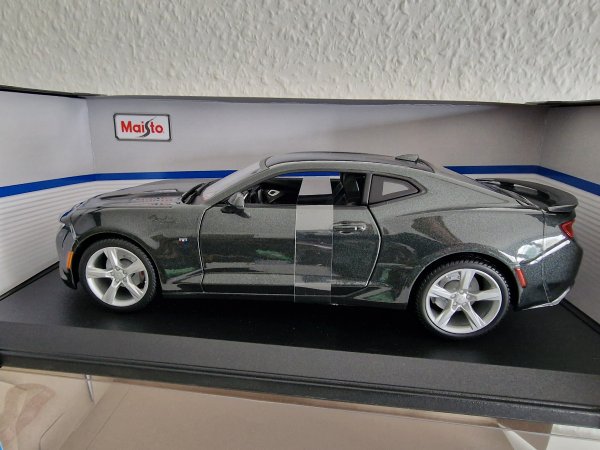 1/18 Maisto Chevrolet Camaro 2016 31689